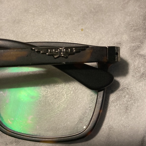 POLICE - Picture 8 of 15